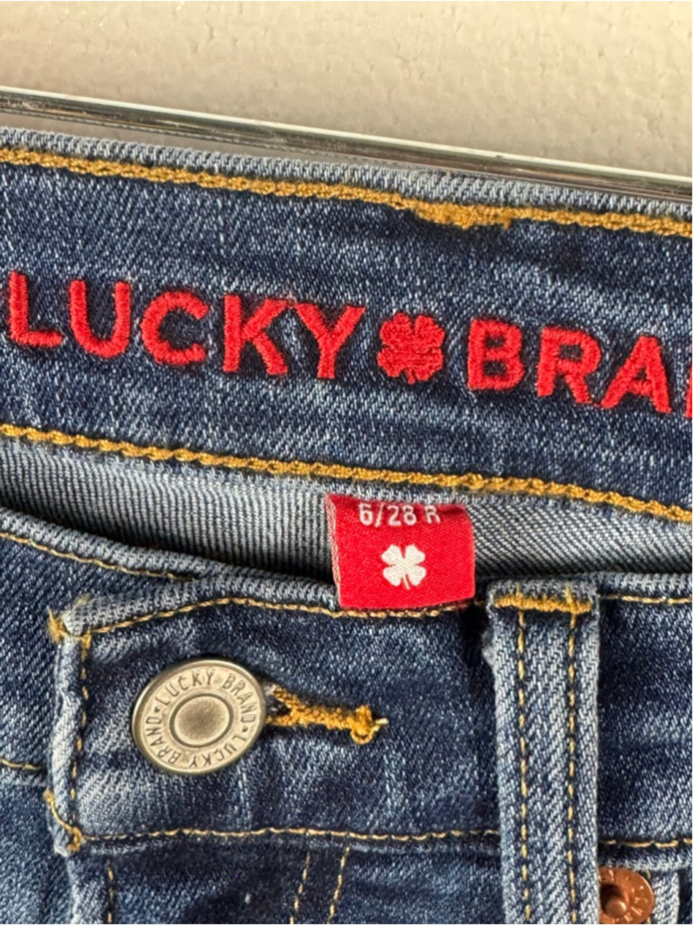 Lucky Brand Blue Sweet Mid Rise Flare Jeans 6/28 R - Picture 5 of 10